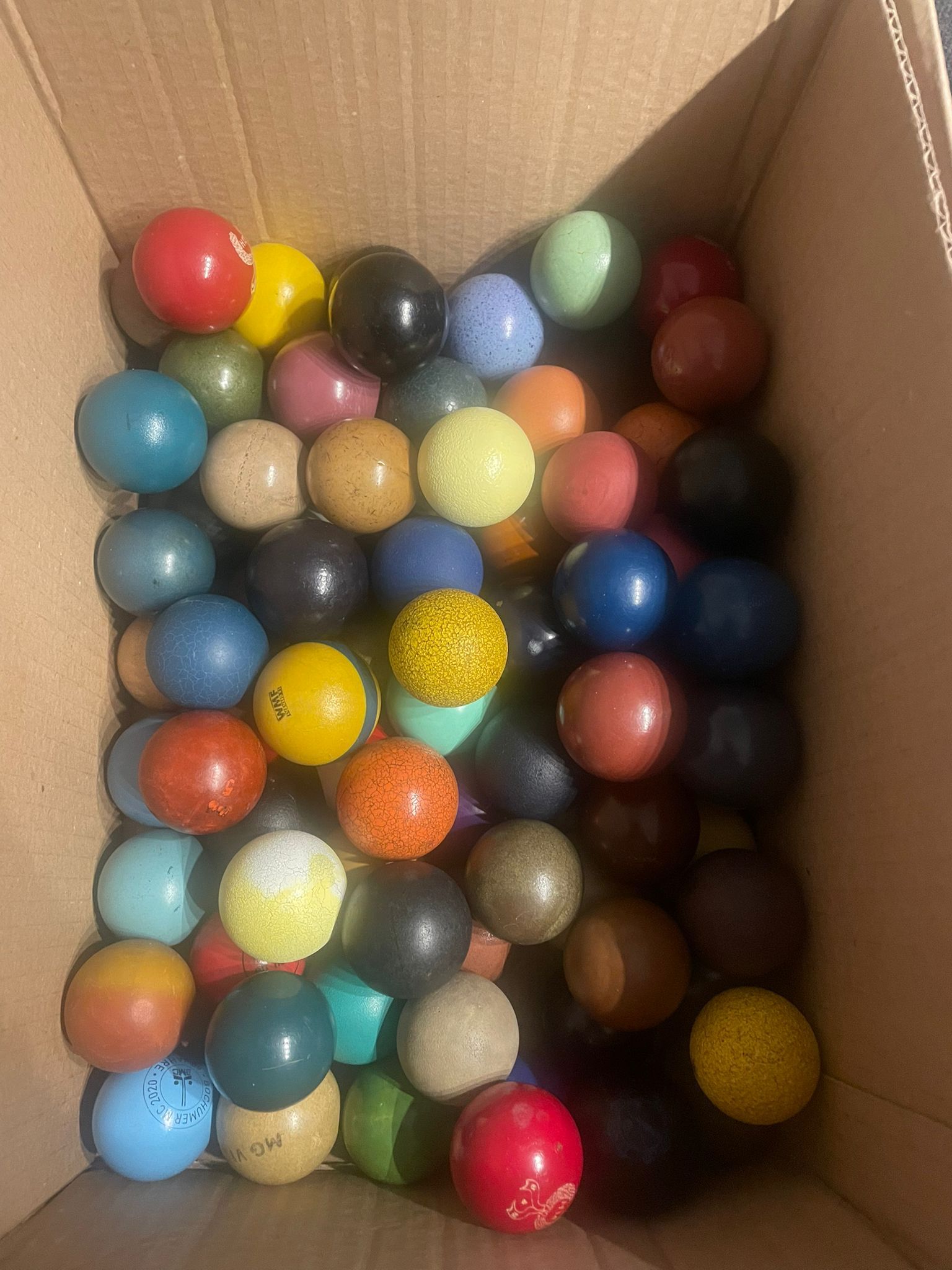 Featured image for “Neues Ballpaket für die Deutsche Minigolf Stiftung”